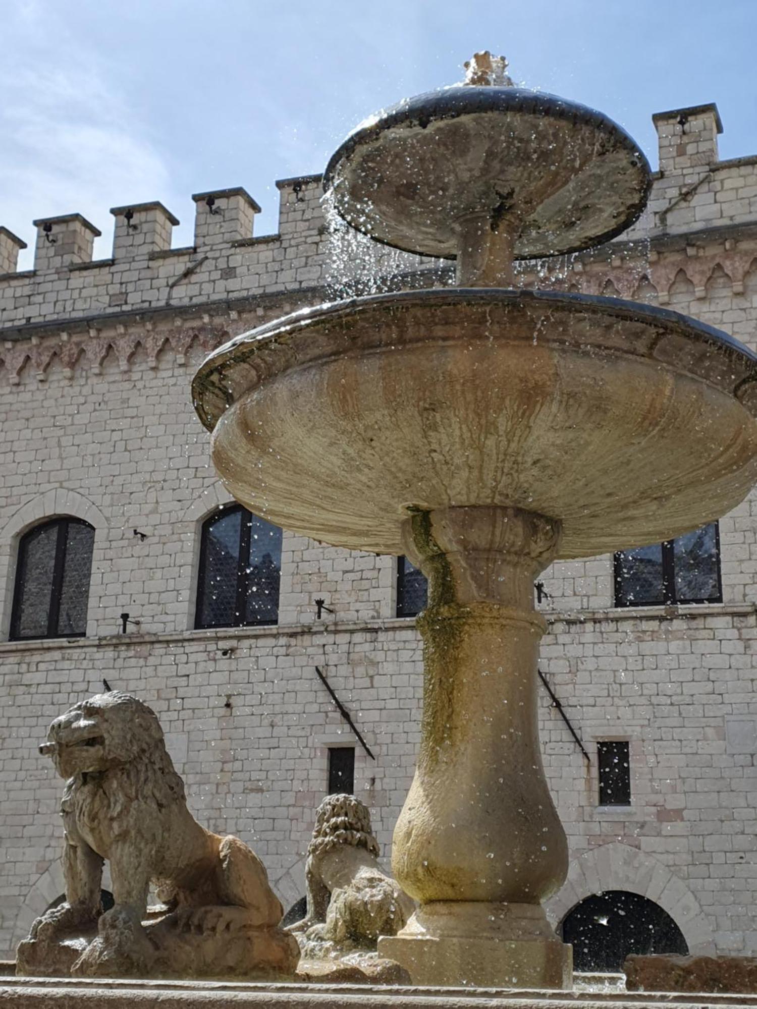 La Perla Di Tamara-Assisi Blu Apartment Екстериор снимка