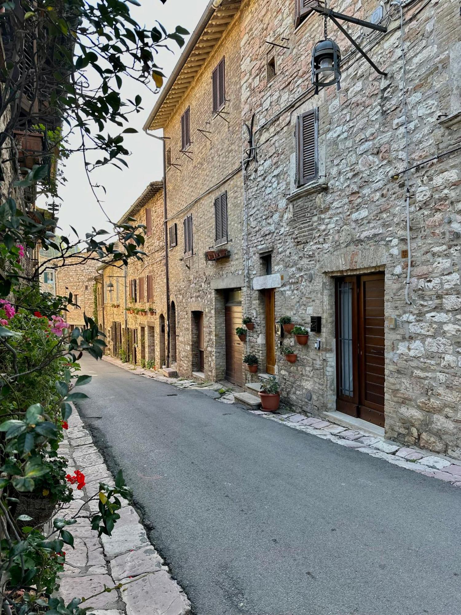 La Perla Di Tamara-Assisi Blu Apartment Екстериор снимка