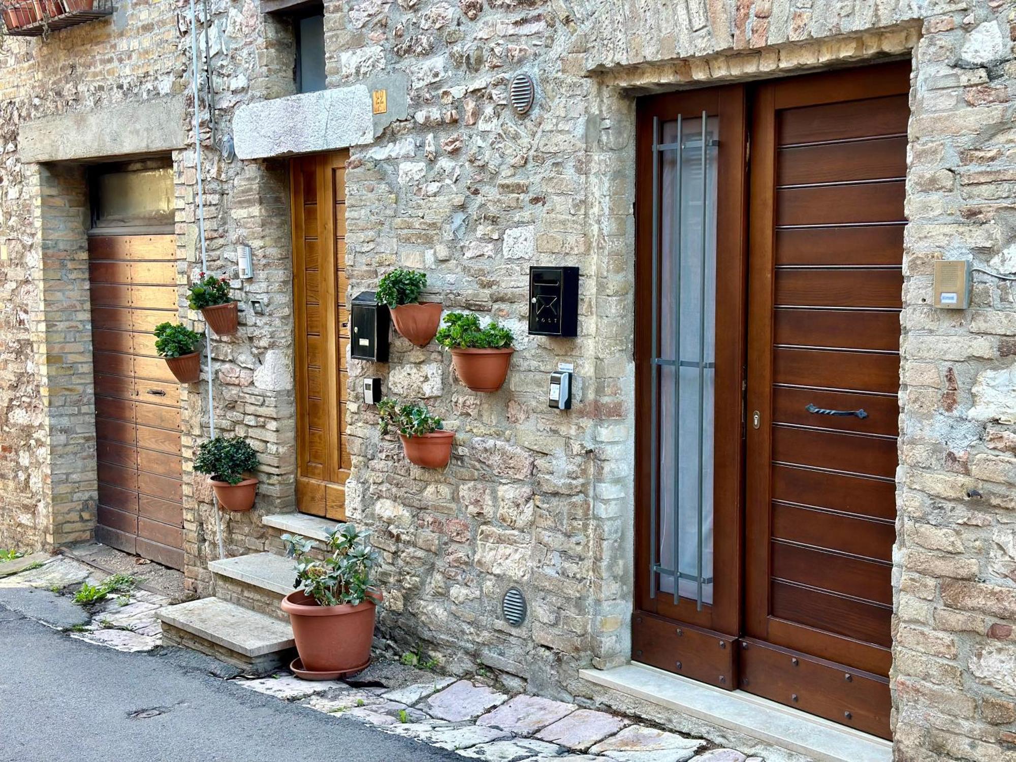 La Perla Di Tamara-Assisi Blu Apartment Екстериор снимка